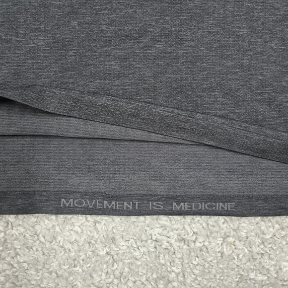 Lululemon Shirt Mens XXL Charcoal Gray Metal Vent Tech Short Sleeve Stretch - Picture 4 of 9